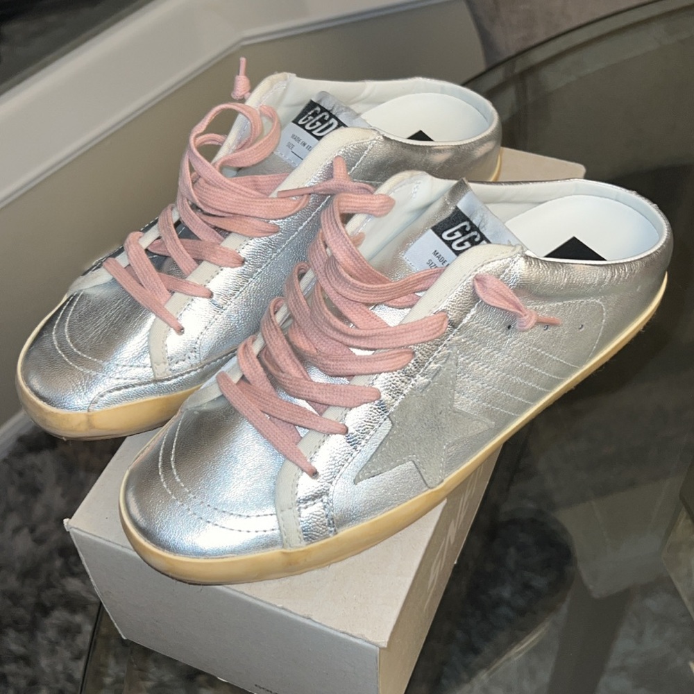 Golden Goose Sneakers